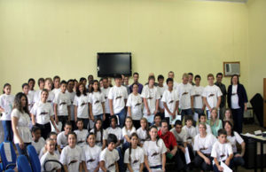 Escola de Líderes forma 44 jovens