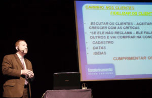 Motivacional: O sorriso como ferramenta de venda