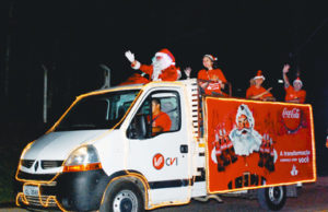 Magia do Natal se espalha pela cidade