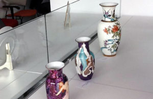 Arte: Porcelanas pintadas em exposição