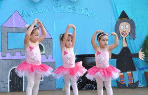 Festival de Dança na Escolinha Criança & Companhia