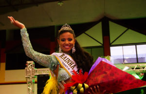 Eleita para representar o samba, a beleza e a alegria