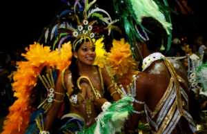Carnaval: Início, tradições, fantasias…