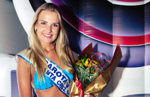 Eduarda é a beleza santa-cruzense do verão