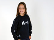 Uniformes identificam alunos dentro e fora do ambiente escolar