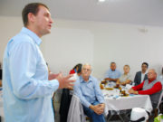 Café Empresarial aborda liderança emocional