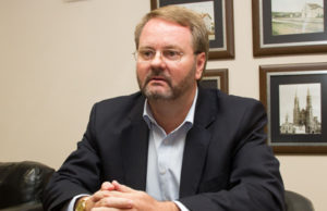 Oktoberfest: Schwingel quer participação de ex-presidentes