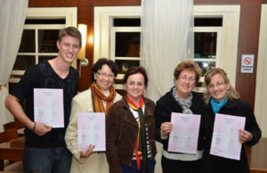 Auf gut Deutsch entrega certificados de proficiência