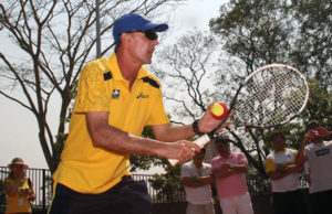 Tênis: Santa-cruzense em evidência em Paris