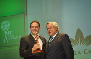 Souza Cruz recebe Prêmio Exportação RS ADVB