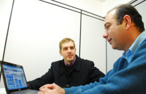 Tecnologia: Empresários santa-cruzenses desenvolvem aplicativo inovador