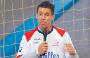 Assaf: Ídolo Lavoisier já está na área