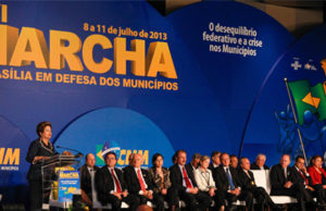 Anúncios de Dilma não convencem prefeitos