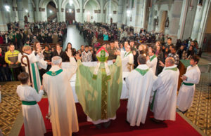 JMJ: Santa-cruzenses viajaram no domingo