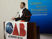 Ex-Presidentes e advogados são homenageados