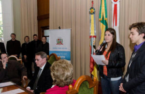 Prefeitura reativa Conselho da Juventude