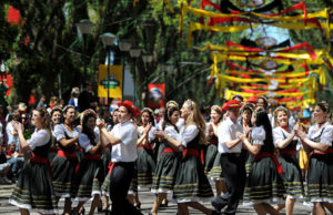 Seleção para recepcionistas da Oktoberfest encerra hoje