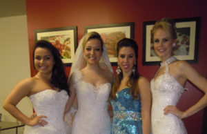 Mostra de Noivas no Max Shopping Center / Aniversário do Grupo Recordar é Viver