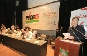 Política: PMDB lança programa em congresso estadual