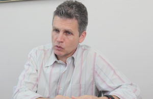 Schmidt: experiência e novo modelo de gestão