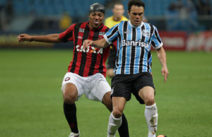 Dunga fora. Grêmio tem decisão