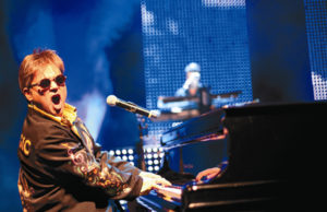 Tributo a Elton John é atração hoje no Mauá