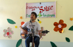 Toda sexta-feira tem música na Smec