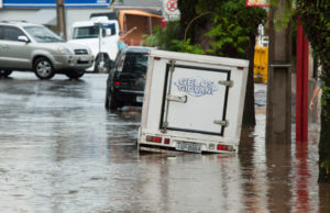 Clima: Chuva causa alagamentos em diversos pontos da cidade