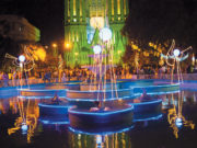 A decoração natalina toma conta da cidade