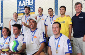 AABB sedia torneio de Voleibol Misto