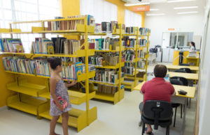Saboreando uma boa leitura nas férias