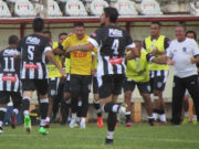 Galo larga à frente no campeonato