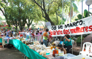 450 pessoas participam da Jornada de Lutas das Mulheres