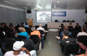 Grupo relembra a ditadura em Santa Cruz