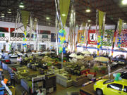 Multifeira lota com diversas atrações