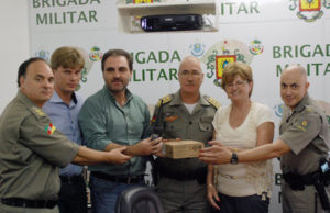 BM recebe viaturas e rádios transmissores