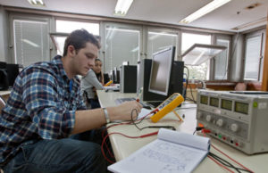 Pronatec : Formados 148 novos profissionais