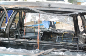 Carro pega fogo na Marechal Floriano