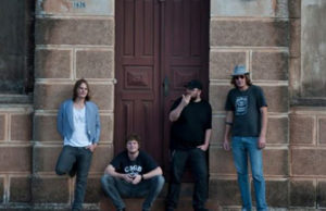 Tributo e som autoral em mais uma STOP!