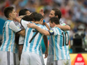 Copa do Mundo: Argentina e Holanda se classificam