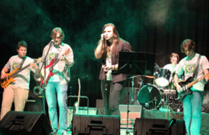 Aulão de História do Rock lota Mauá