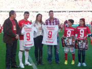 Dupla Gre-Nal vence e sobe na tabela