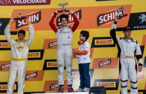 Santa-cruzense Lucas Kohl vence na Fórmula Jr.