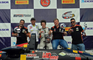 Santa-cruzense Lucas Kohl é campeão da Fórmula Júnior