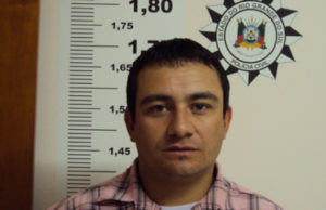 Suspeito de homicídio se entrega