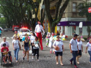 No Dia Mundial, uma caminhada contra o câncer