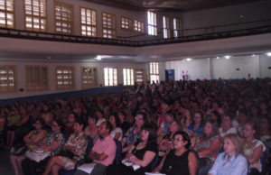 Encontro de profissionais da educação marca ano letivo