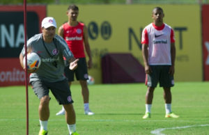 Inter em busca da primeira vitória no Gauchão