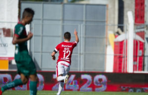 Gauchão: Com dois gols de Alex, Inter vence São Paulo em Rio Grande