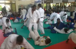 Judoca de Santa Cruz participou de evento no Zimbabwe